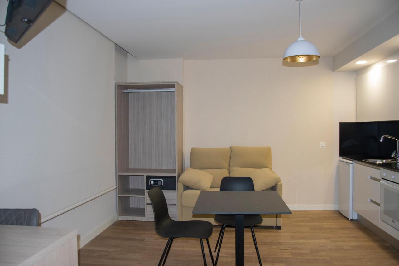 Aparthotel Essenzia De Castilla Aranda de Duero Luaran gambar