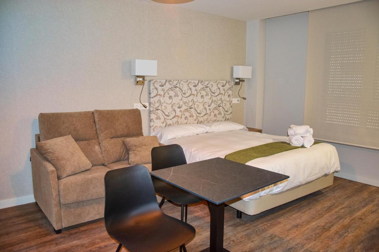 Aparthotel Essenzia De Castilla Aranda de Duero Luaran gambar
