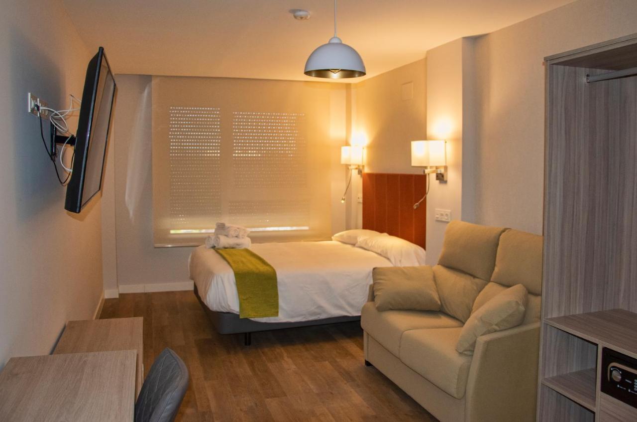 Aparthotel Essenzia De Castilla Aranda de Duero Luaran gambar