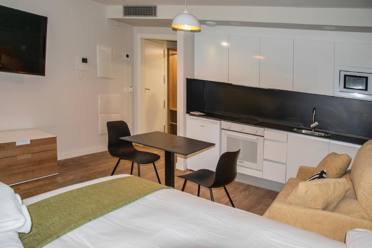 Aparthotel Essenzia De Castilla Aranda de Duero Luaran gambar